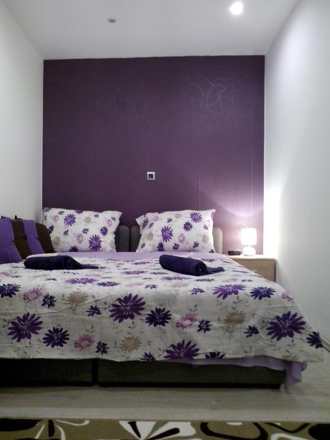 Apartmán Purple & Apple Green Split Exteriér fotografie